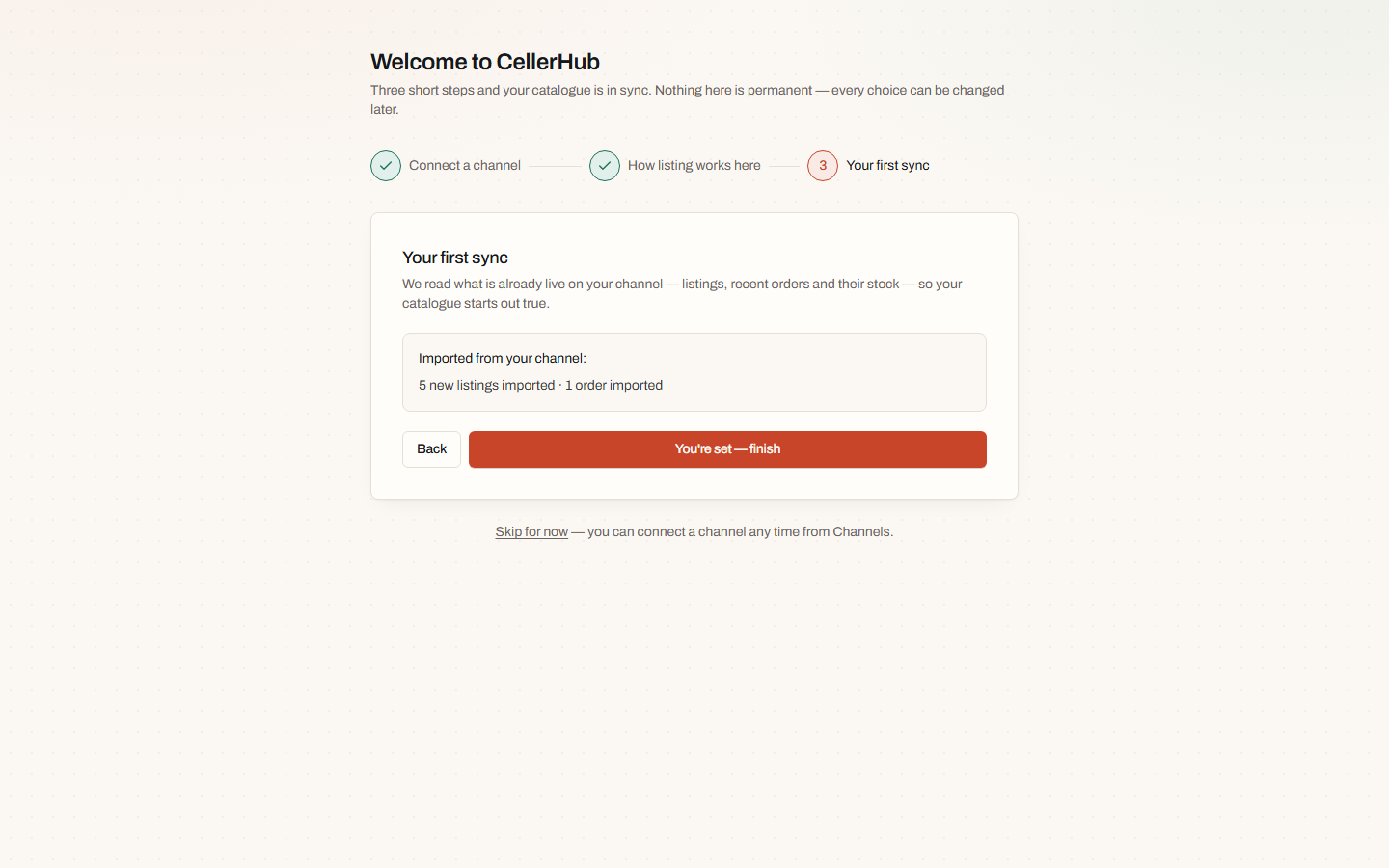 The onboarding screen showing the first sync in progress.